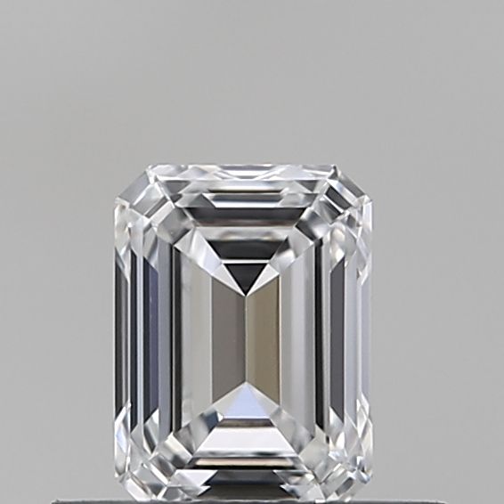 0.56 ct lab-grown Emerald Diamond