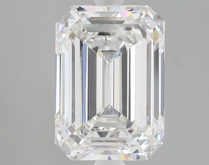 2.52 ct. emerald Lab Grown Diamond front image