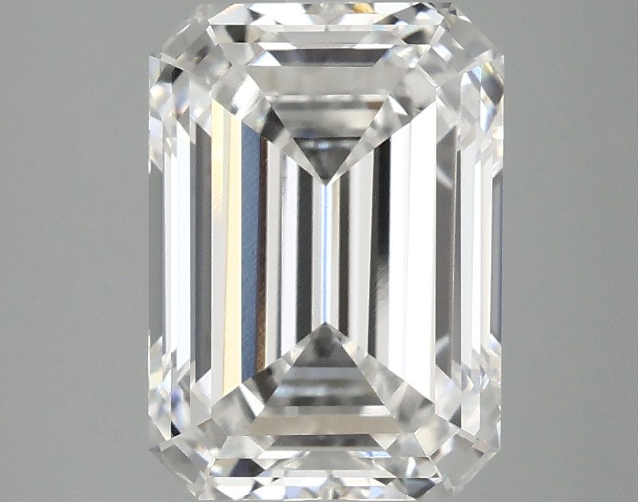 4.08 ct. emerald Lab Grown Diamond front image