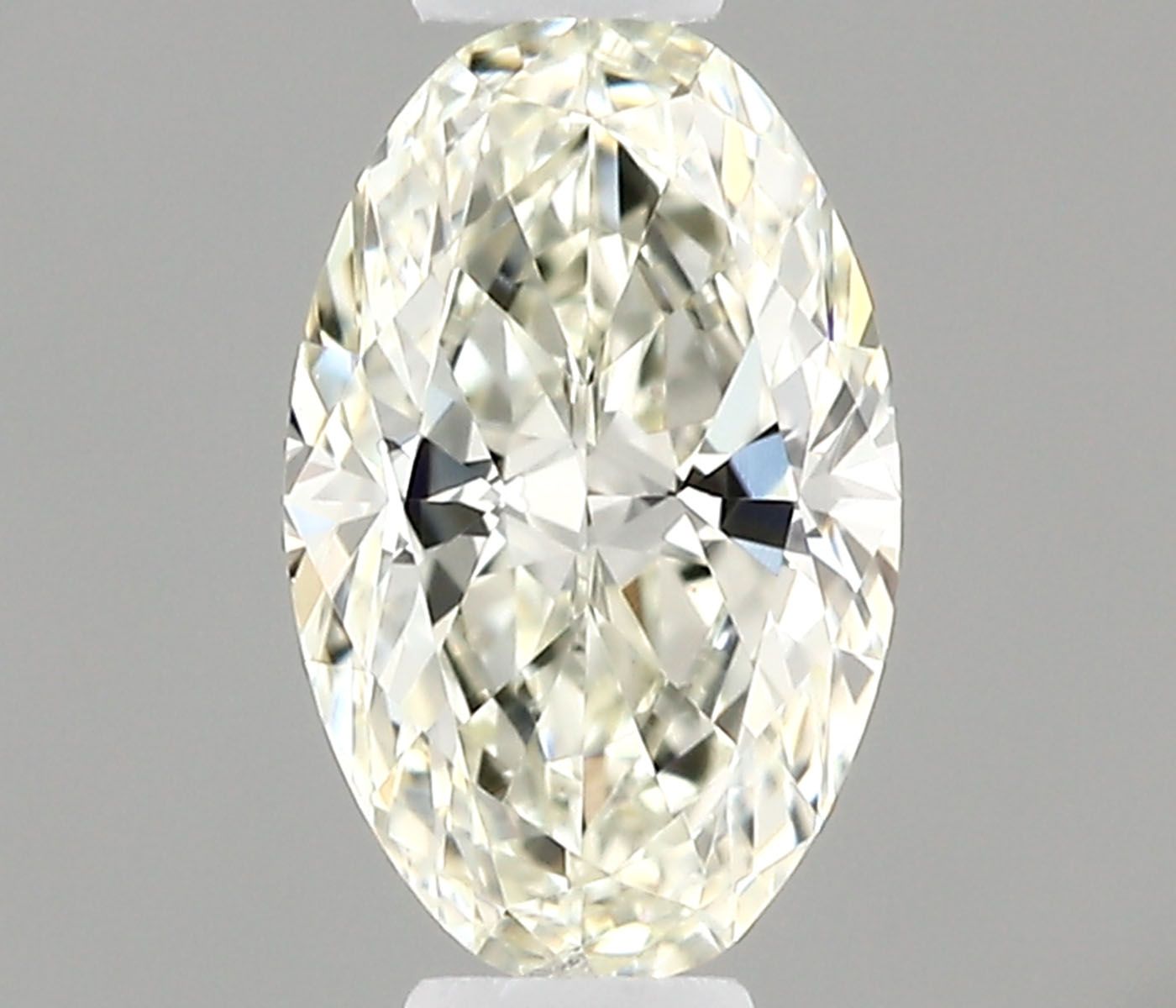 0.3 ct Oval Diamond