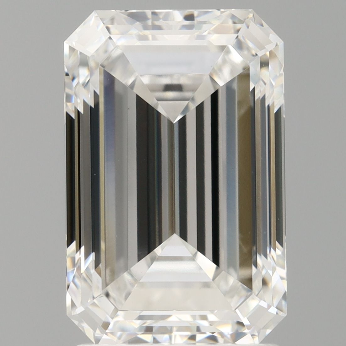 2.55 ct. emerald Lab Grown Diamond front image