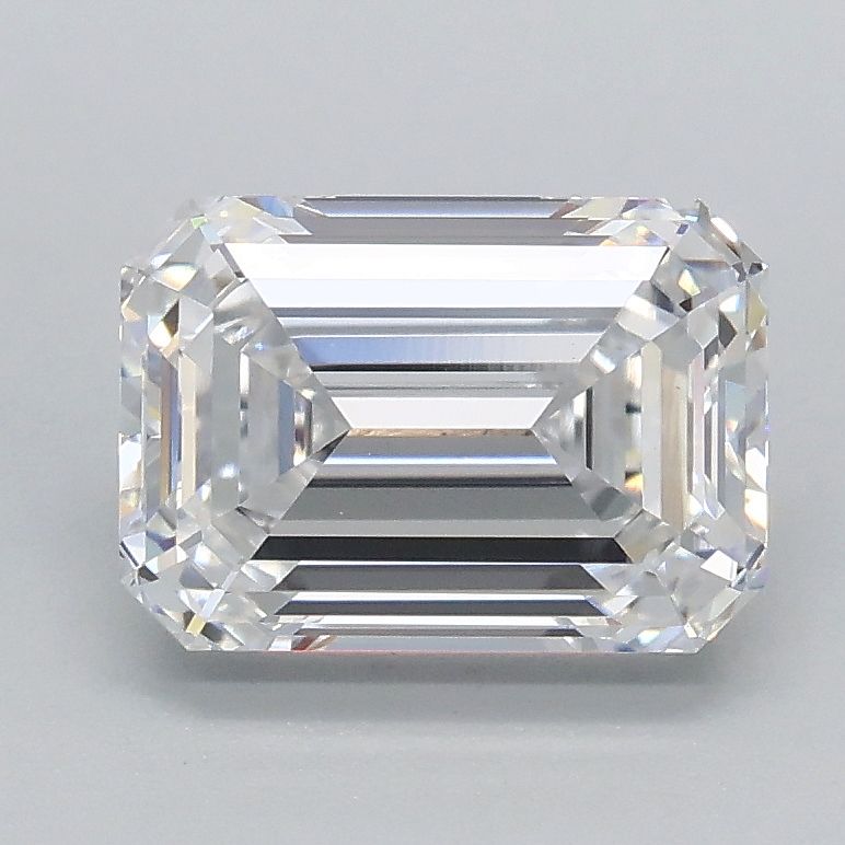 1.56 ct. emerald Lab Grown Diamond front image