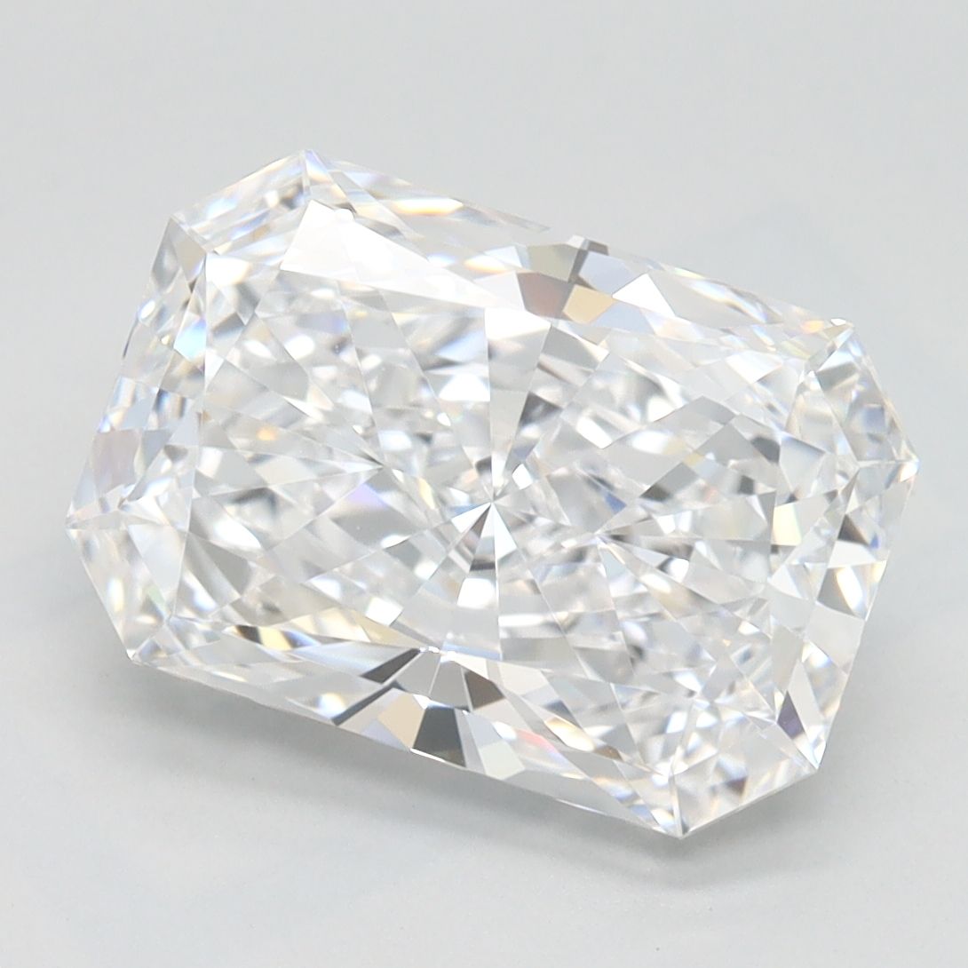 3.07 ct. radiant Lab Grown Diamond front image