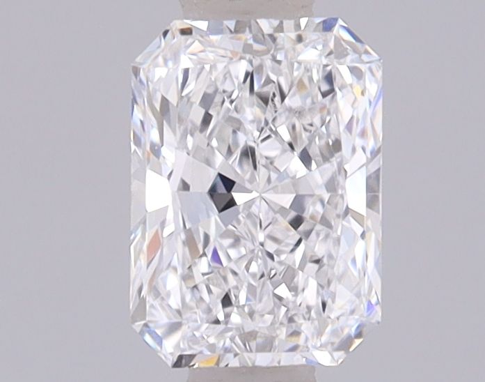 0.76 ct. radiant Lab Grown Diamond front image