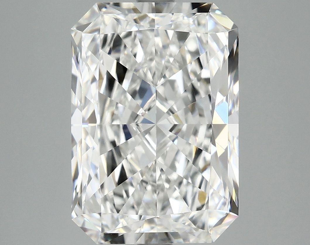 4.98 ct. radiant Lab Grown Diamond front image