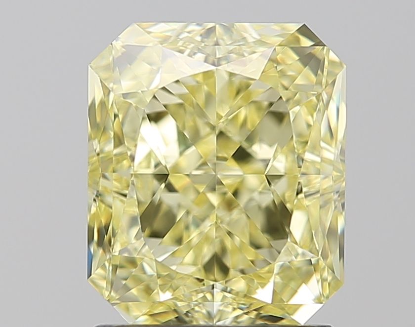 2.01 ct Radiant diamond