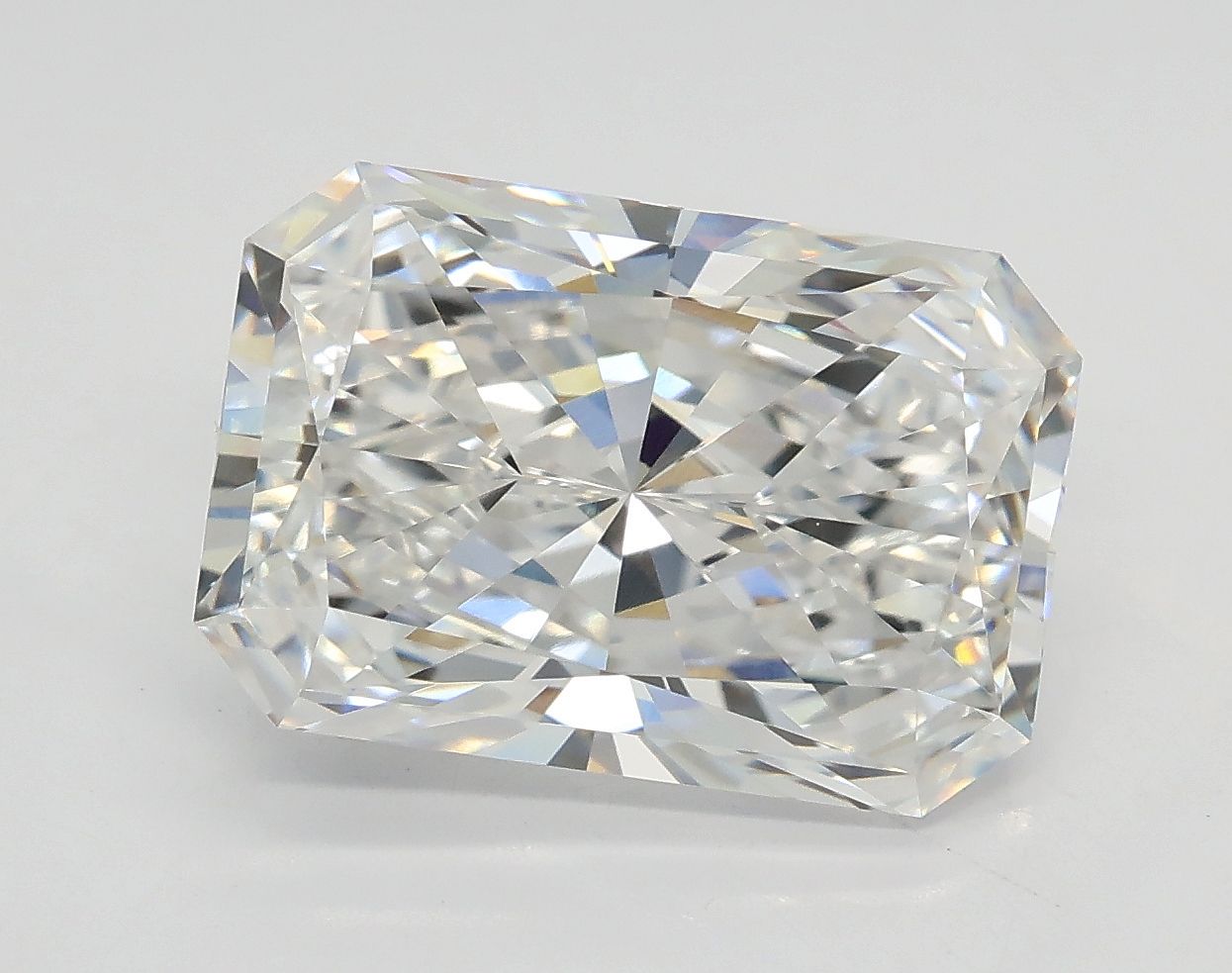 4.05 ct. radiant Lab Grown Diamond front image