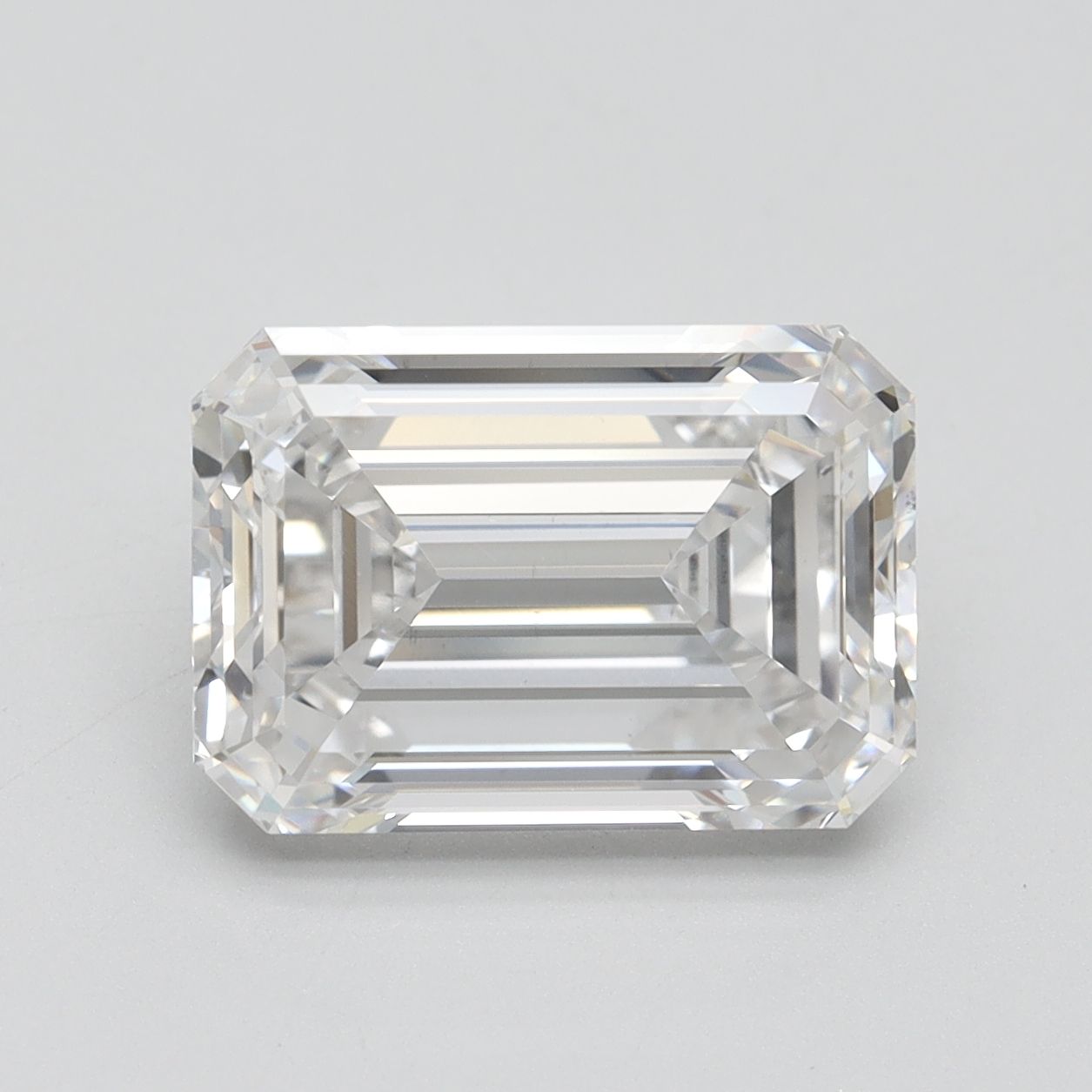 4.55 ct. emerald Lab Grown Diamond front image
