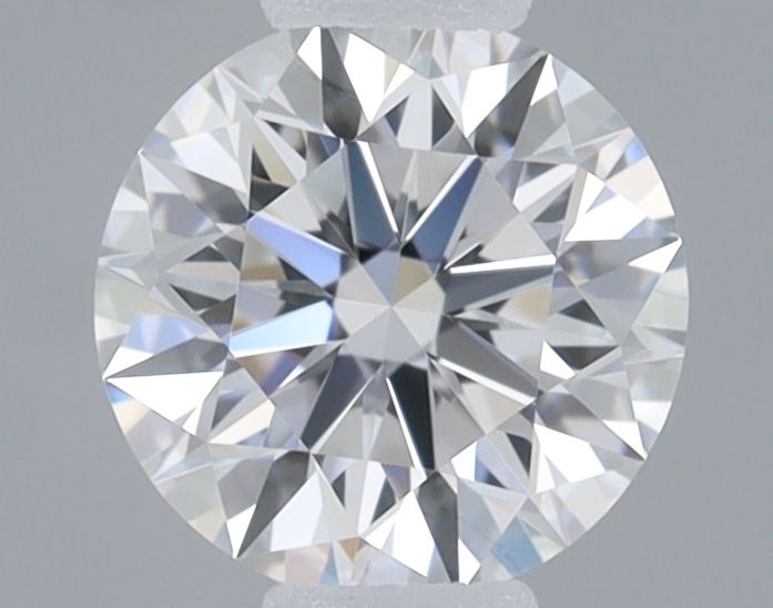 0.5 ct lab-grown Round Diamond