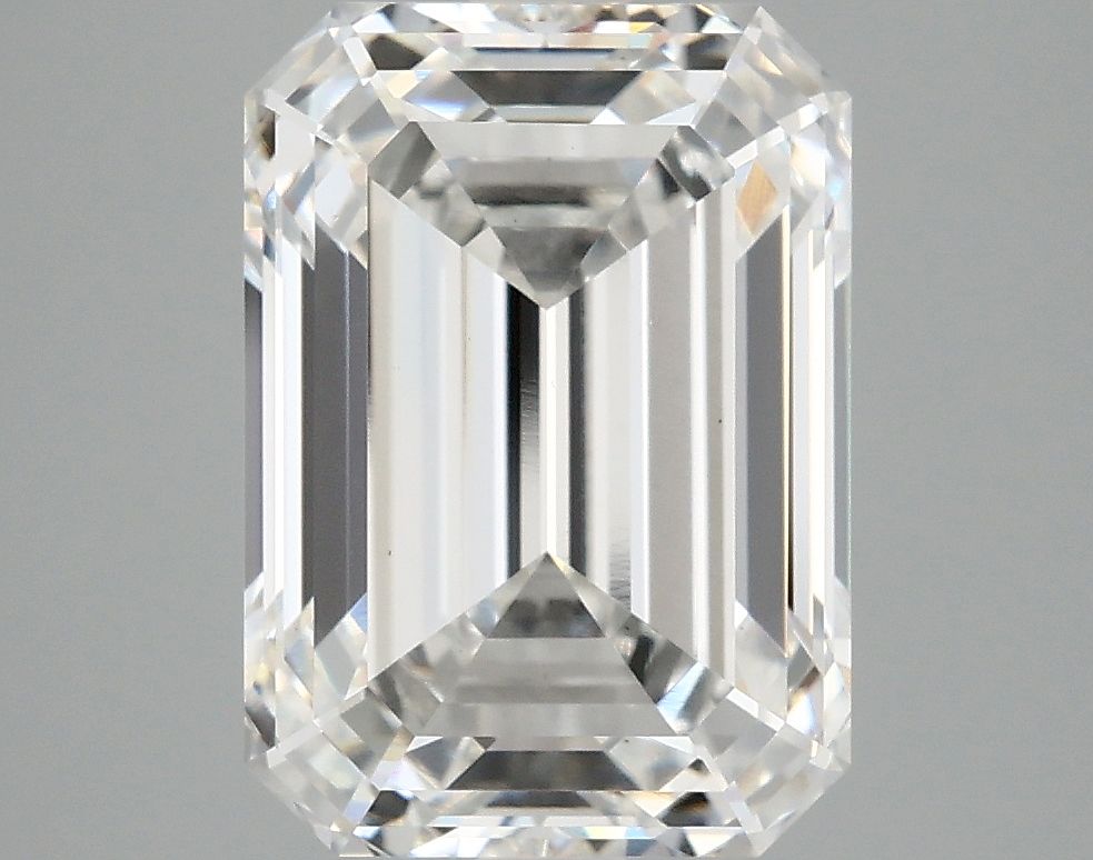 5.10 ct. emerald Lab Grown Diamond front image