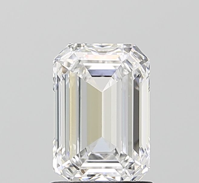 1.52 ct. emerald Lab Grown Diamond front image