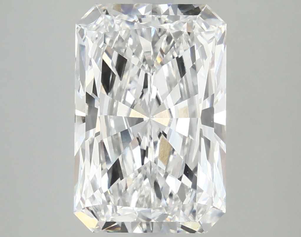 4.79 ct. radiant Lab Grown Diamond front image