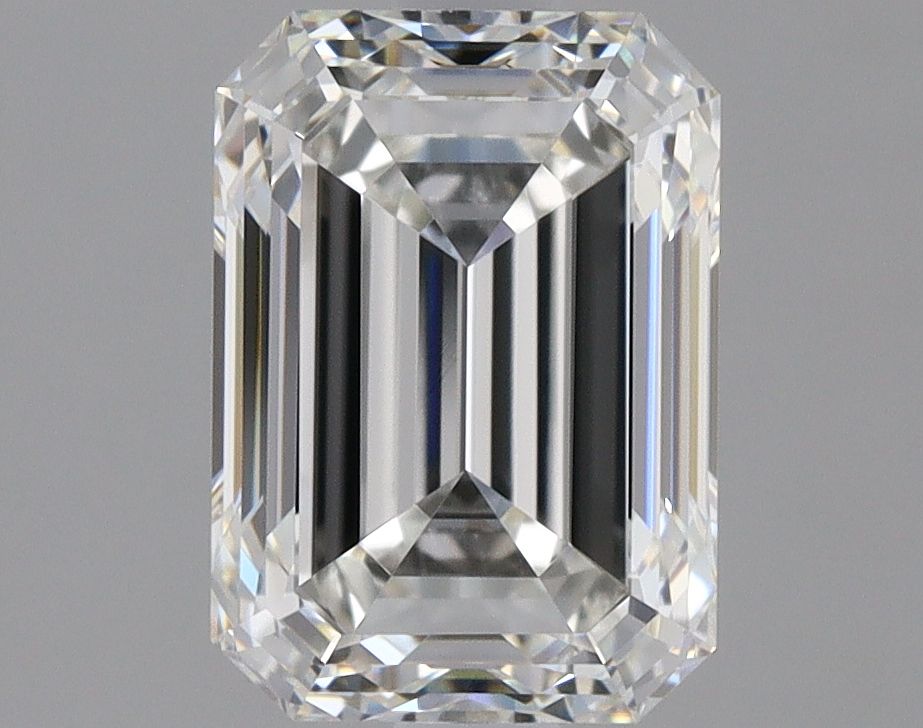 2.01 ct Emerald diamond