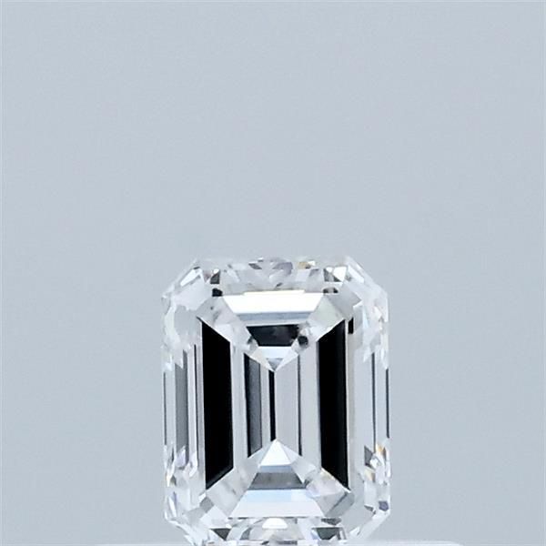 0.33 ct lab-grown Emerald Diamond