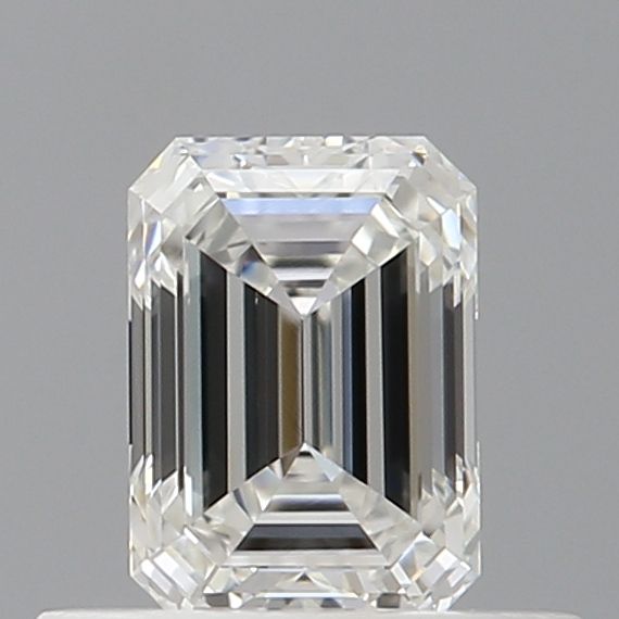 0.50 ct Emerald diamond