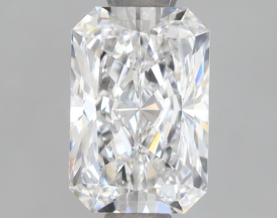 1.53 ct. radiant Lab Grown Diamond front image