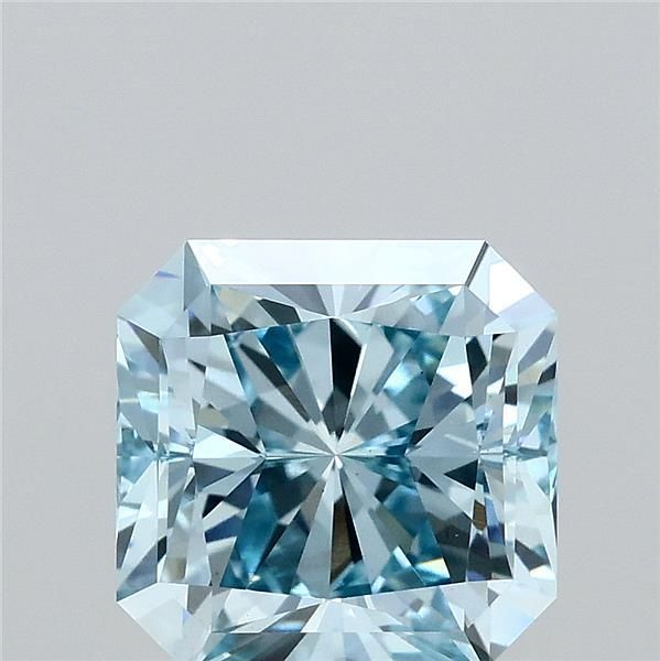 2.62 ct Square Radiant diamond