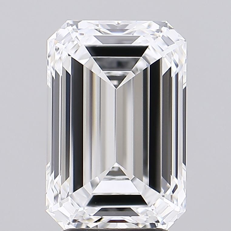 4.31 ct. emerald Lab Grown Diamond front image