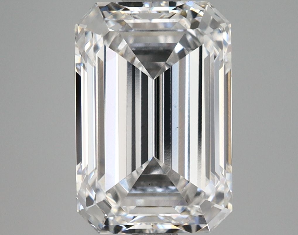 3.15 ct. emerald Lab Grown Diamond front image