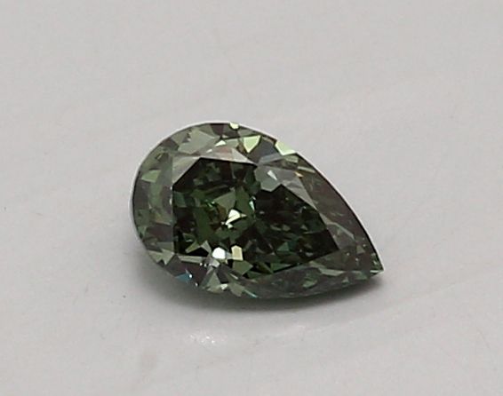 0.45 CT Fancy Vivid Green PEAR