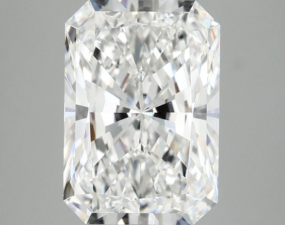 4.00 ct. radiant Lab Grown Diamond front image