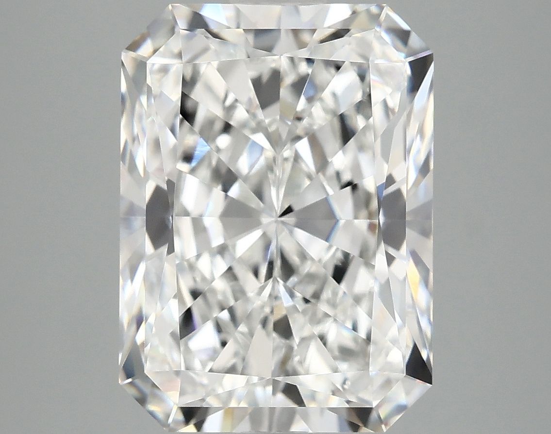 5.08 ct. radiant Lab Grown Diamond front image