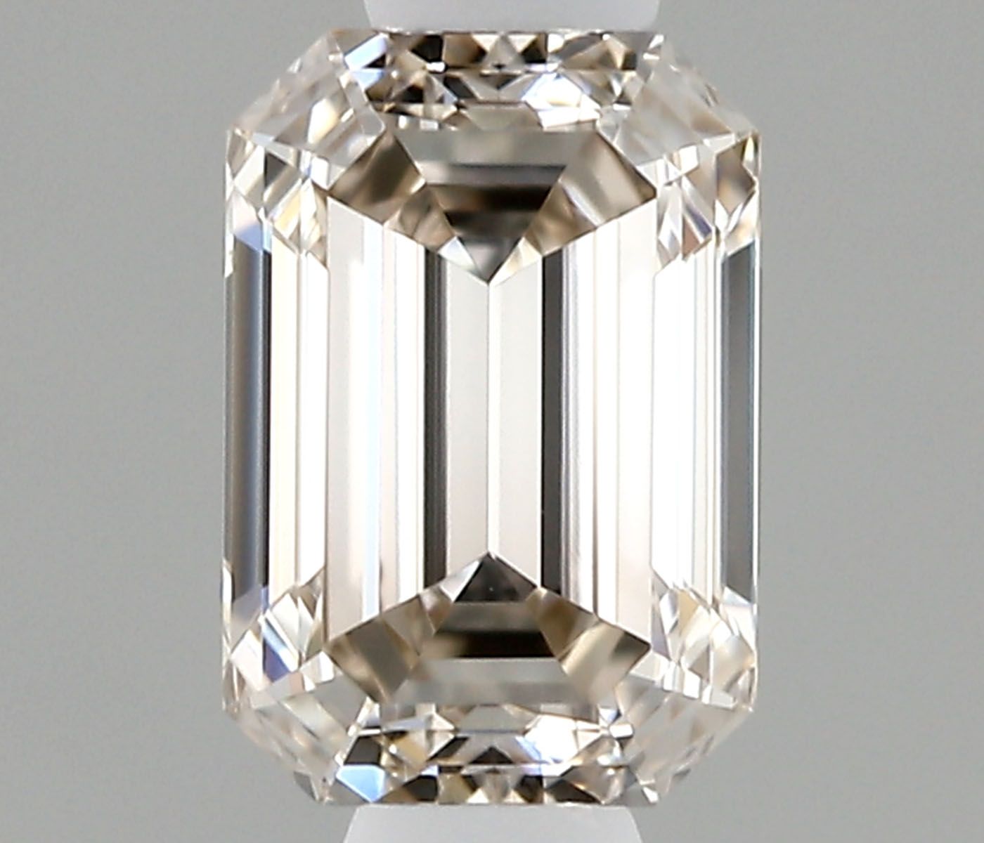 0.5 ct Emerald Diamond