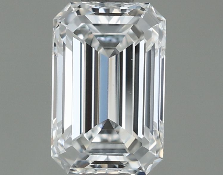 0.70 ct Emerald diamond