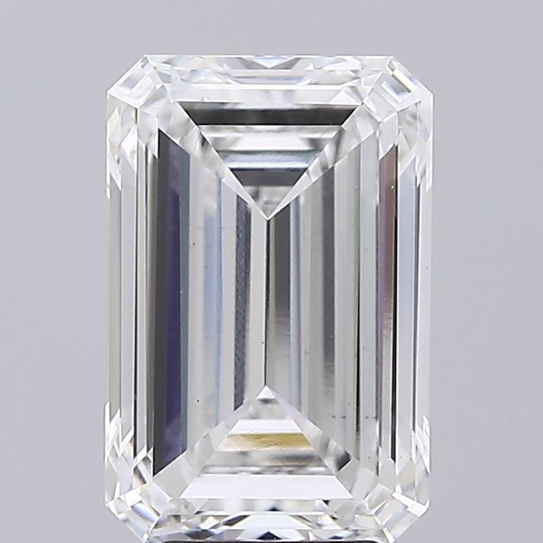 5.00 ct. emerald Lab Grown Diamond front image