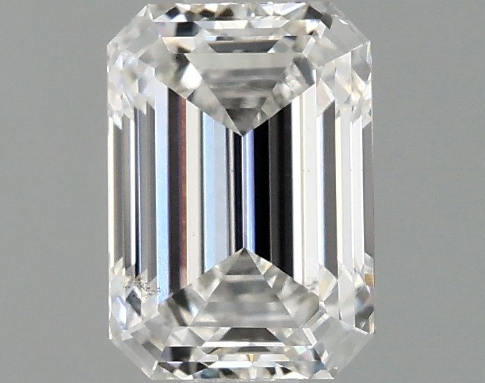 1.05 ct. emerald Lab Grown Diamond front image
