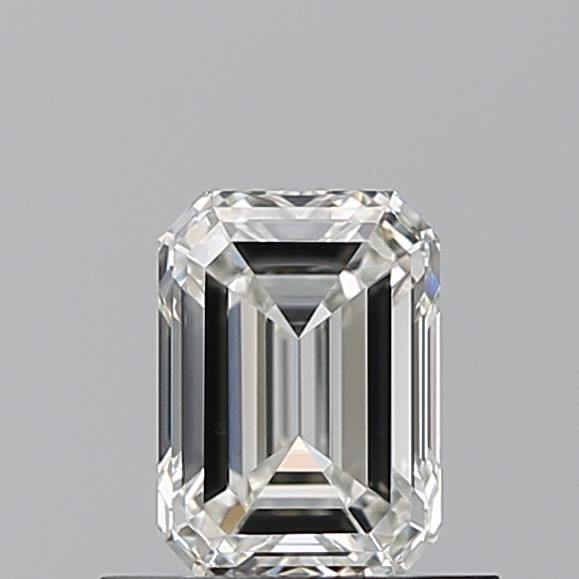 0.70 ct Emerald diamond