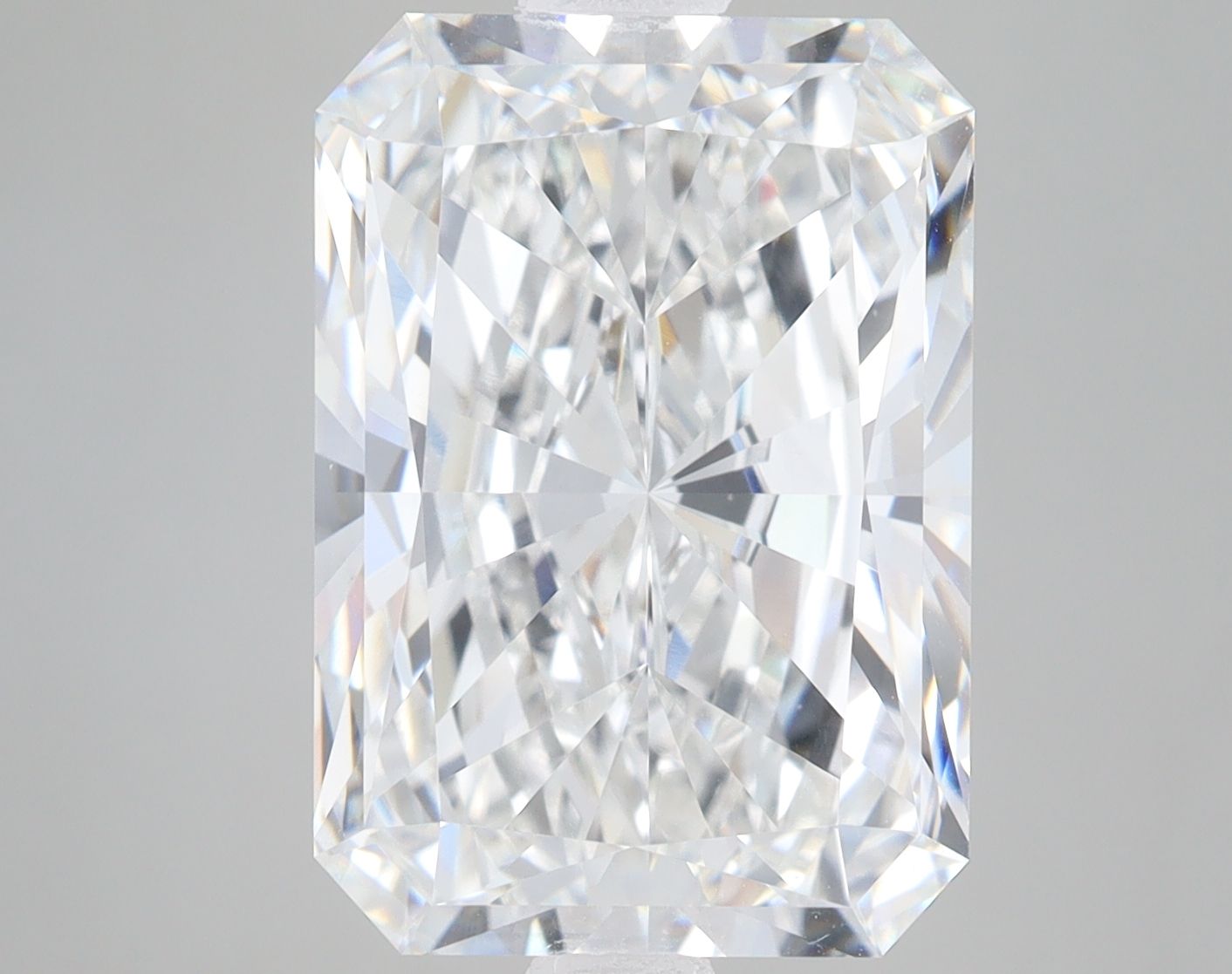 8.10 ct. radiant Lab Grown Diamond front image