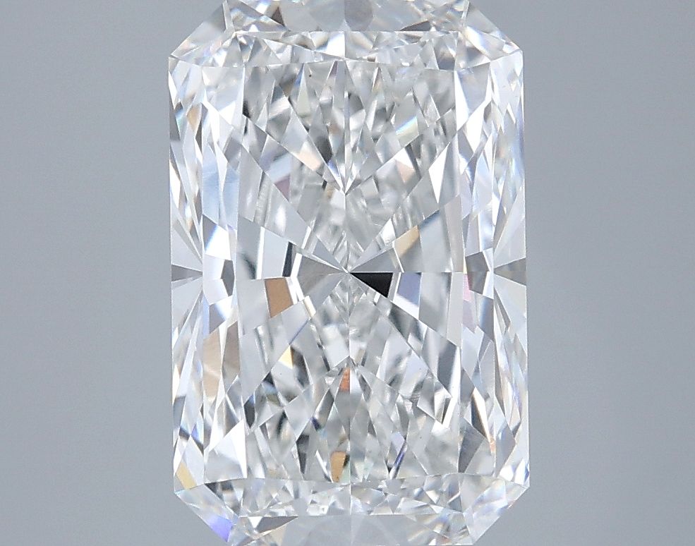 4.05 ct. radiant Lab Grown Diamond front image