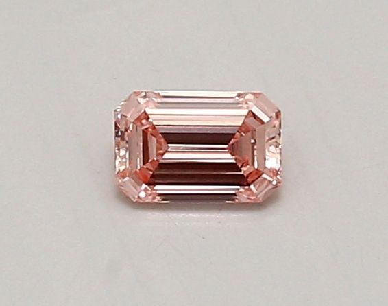 0.34 CT Fancy Vivid Pink EMERALD