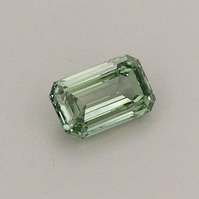 0.29 CT Fancy Vivid Green EMERALD