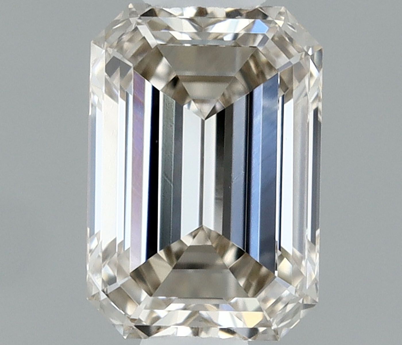 0.4 ct Emerald Diamond