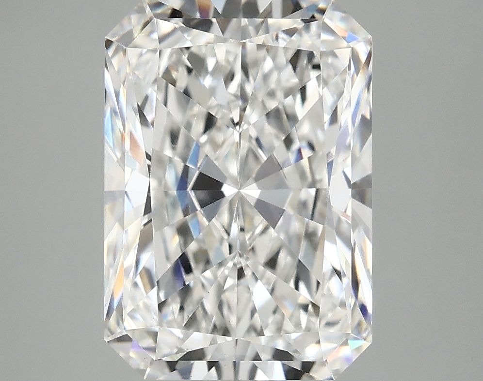 4.59 ct. radiant Lab Grown Diamond front image