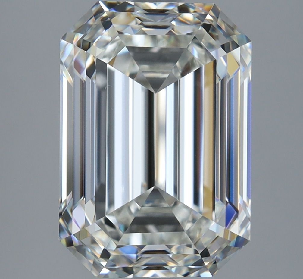 3.50 ct Emerald diamond