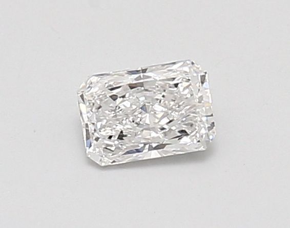 0.39 ct lab-grown Radiant Diamond