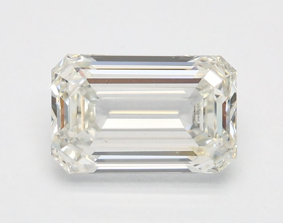 1.34 ct. emerald Lab Grown Diamond front image