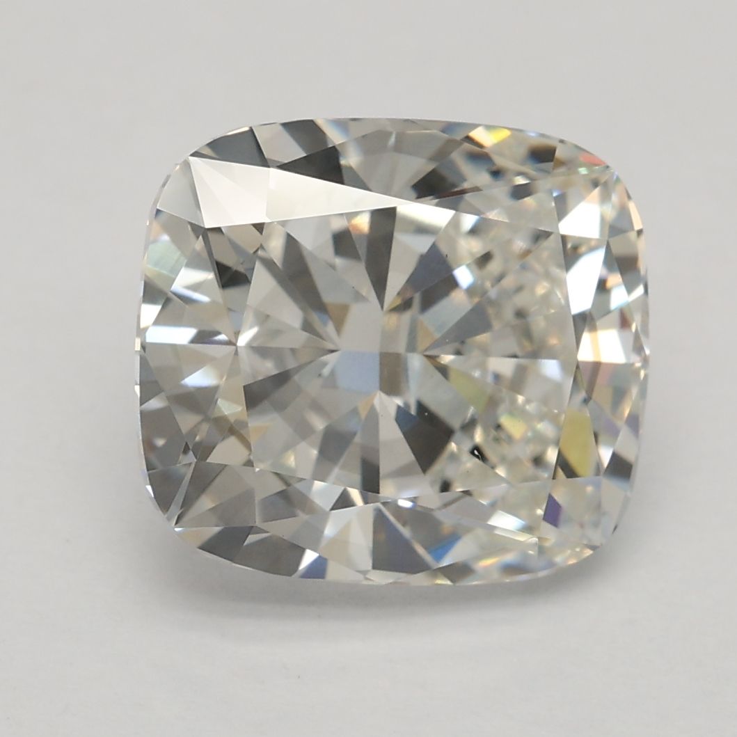 3.02 ct Cushion Brilliant diamond