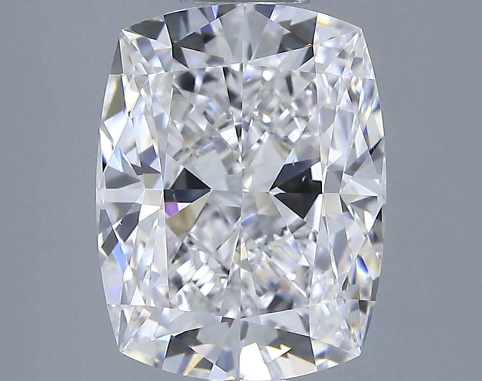 3.01 ct Cushion Modified diamond
