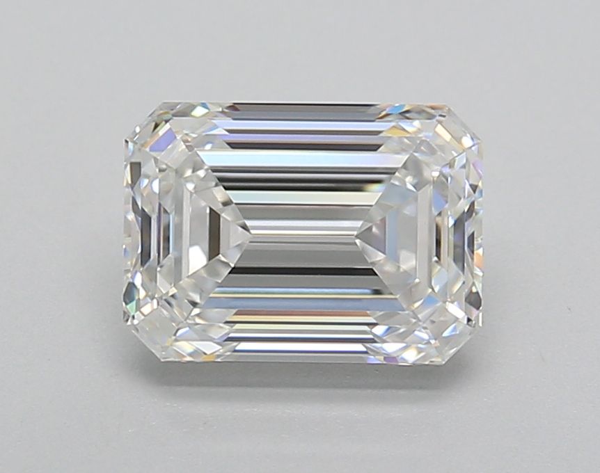 1.85 ct. emerald Lab Grown Diamond front image