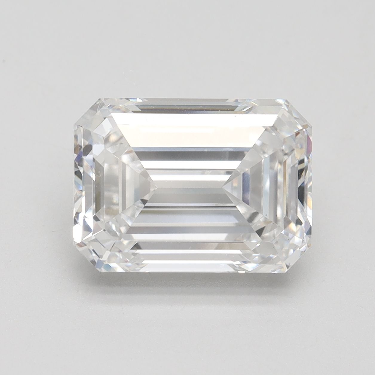 4.53 ct. emerald Lab Grown Diamond front image