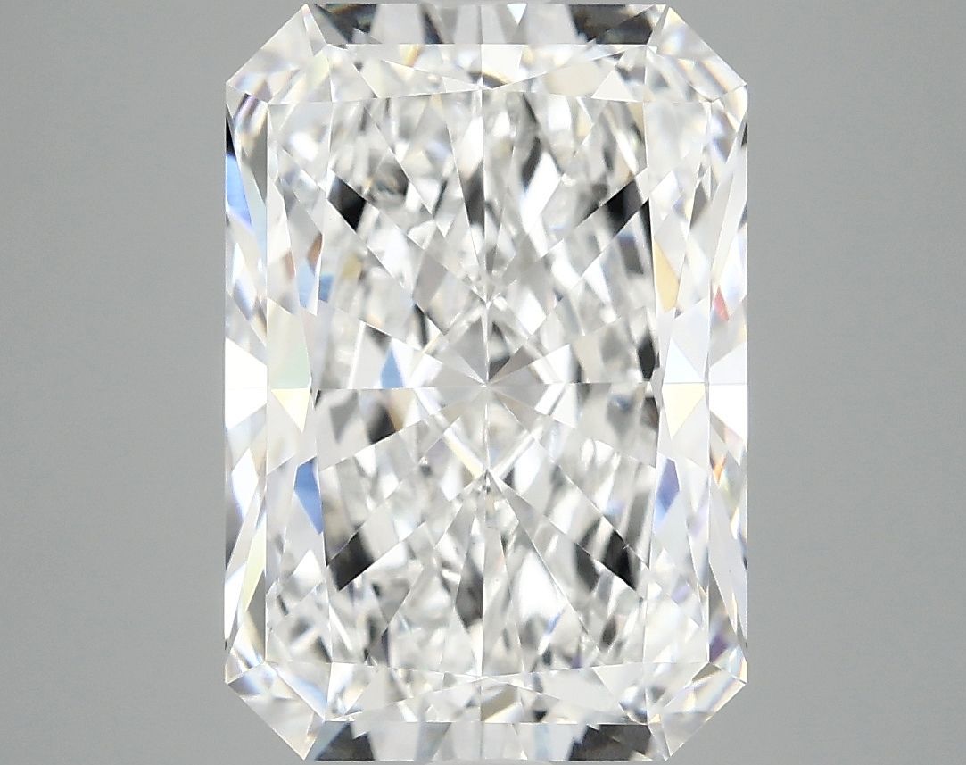 4.98 ct. radiant Lab Grown Diamond front image