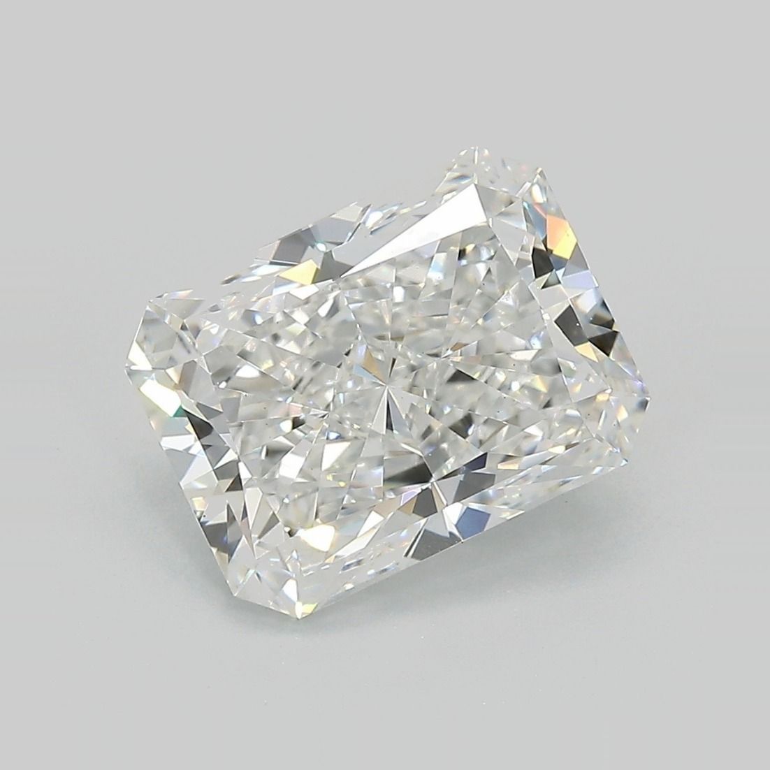 4.35 ct. radiant Lab Grown Diamond front image