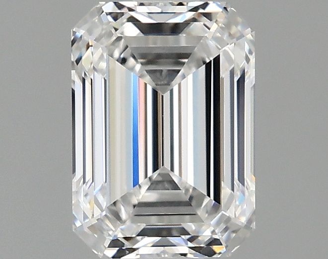 1.04 ct. emerald Lab Grown Diamond front image