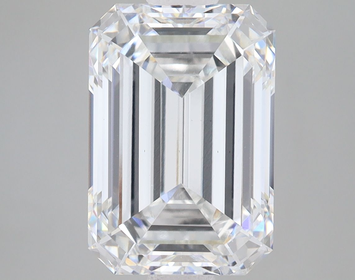 5.10 ct. emerald Lab Grown Diamond front image