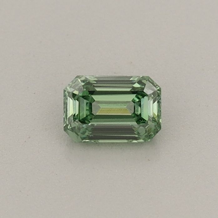0.26 CT Fancy Vivid Green EMERALD