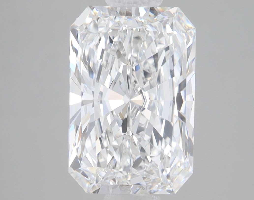 3.09 ct. radiant Lab Grown Diamond front image